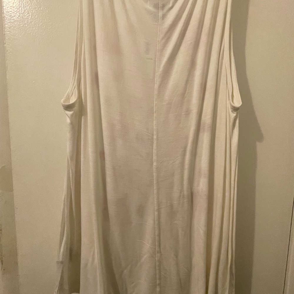 Never worn - Picture 2 of 3